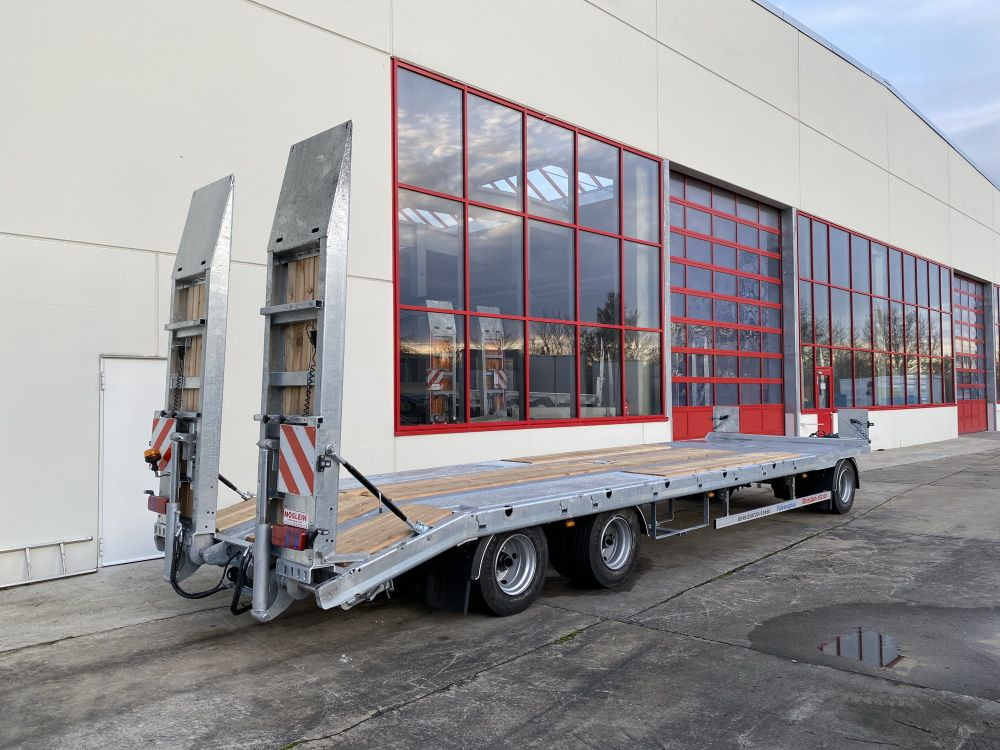 Möslein T 3-8,20 P VB H1 Blatt 3 Achs Tieflader mit gerader Ladefläche 8,10 m, Neufahrzeug - Nedbygget platform påhængsvogn: billede 3 Möslein T 3-8,20 P VB H1 Blatt 3 Achs Tieflader mit gerader Ladefläche 8,10 m, Neufahrzeug - Nedbygget platform påhængsvogn: billede 3