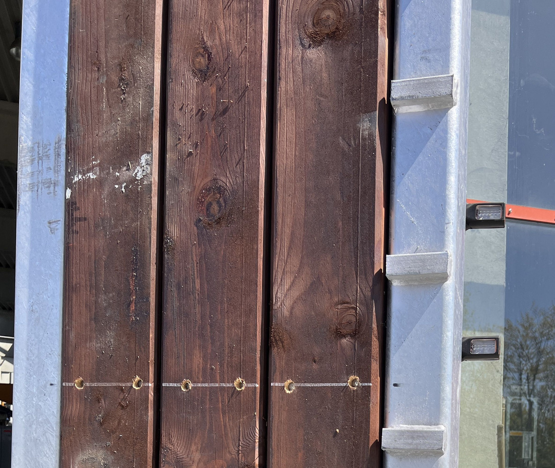 Möslein T4 VB H1 gerade neuer 4 Achs Tieflader gerade hydraulischen Rampen - Nedbygget platform påhængsvogn: billede 2 Möslein T4 VB H1 gerade neuer 4 Achs Tieflader gerade hydraulischen Rampen - Nedbygget platform påhængsvogn: billede 2