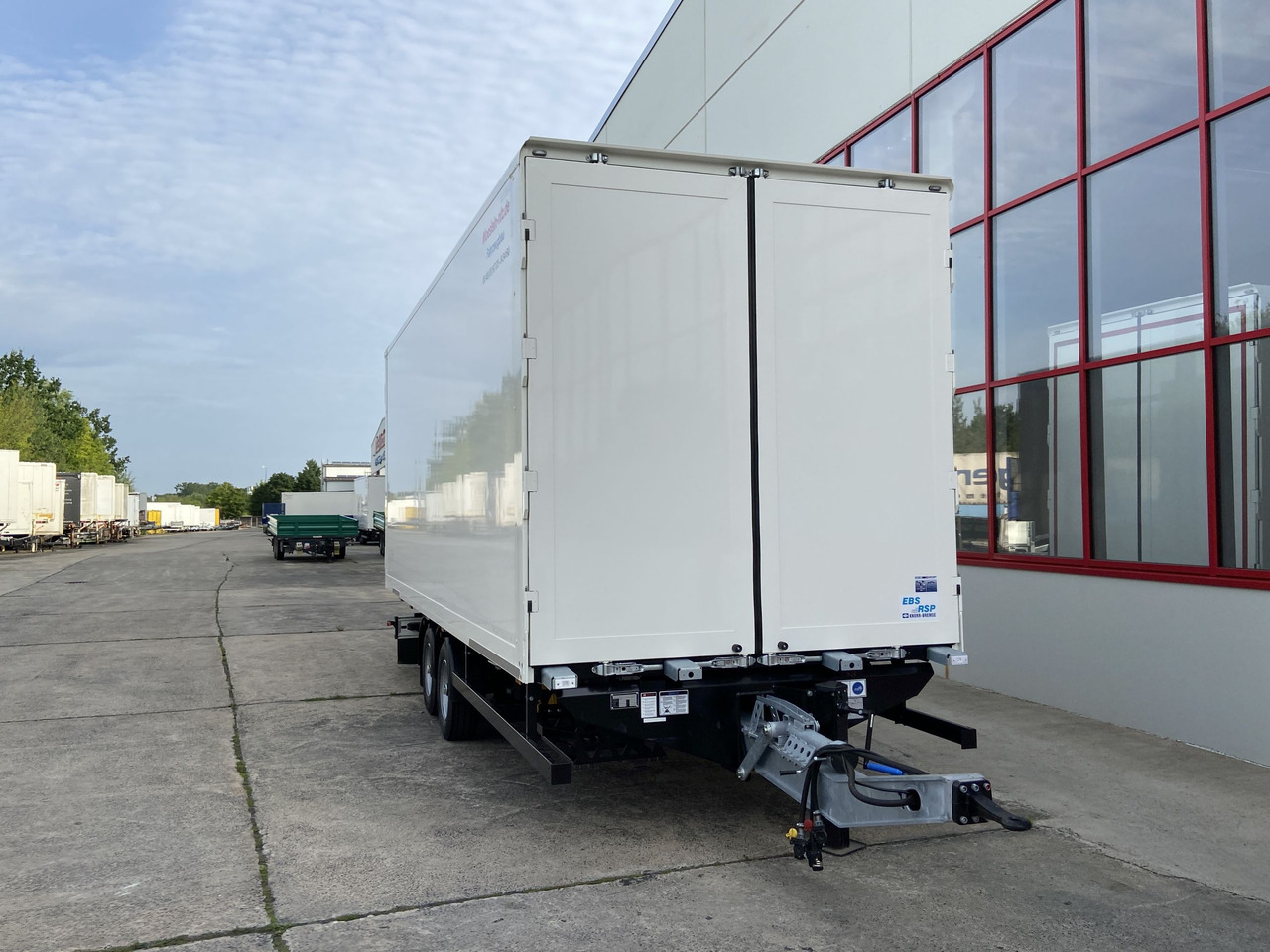 Ny Varevogn påhængsvogn Möslein TKO 105 D 6m  weiß  Tandem- Koffer, Durchladbar, -- Neufahrzeug --: billede 14