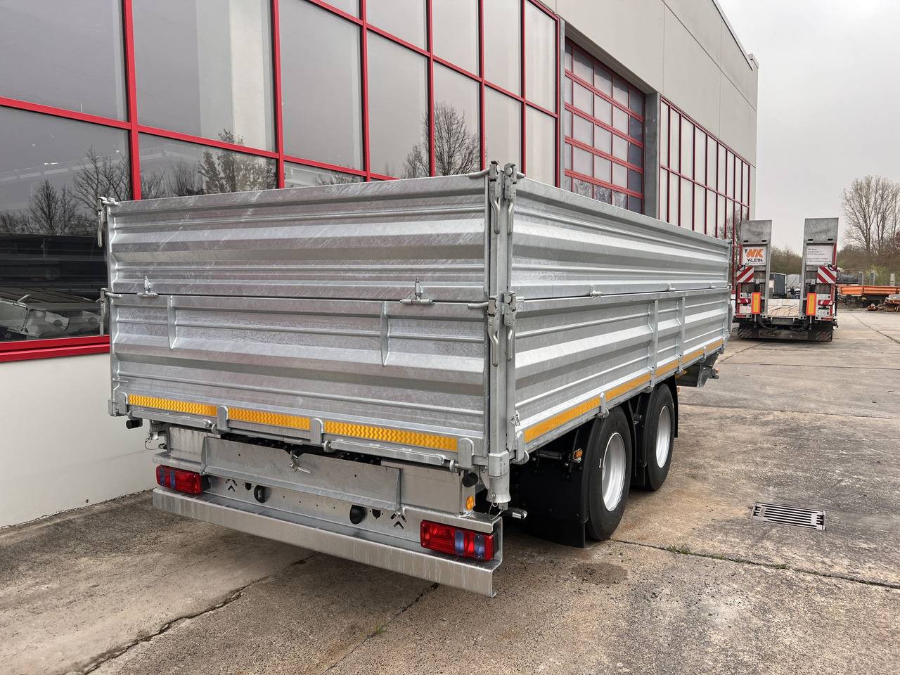 Ny Tipvogn påhængsvogn Möslein TTD 19 AB  19 t Tandem 3 Seiten Kipper TiefladerAufsatzbordwänden-- Neufahrzeug --: billede 7