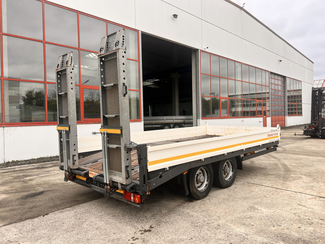 Möslein TTS 11 Schwebheim Tandemtieflader - Nedbygget platform påhængsvogn: billede 4 Möslein TTS 11 Schwebheim Tandemtieflader - Nedbygget platform påhængsvogn: billede 4