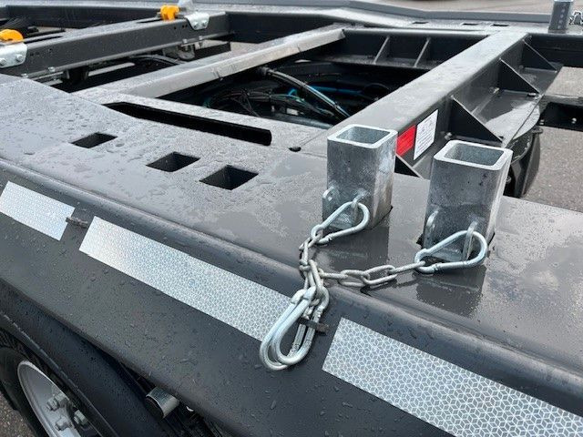 Außenroller 18 AR Außenroller 18 AR - Kroghejsvogn/ Skip loader anhænger: billede 4 Außenroller 18 AR Außenroller 18 AR - Kroghejsvogn/ Skip loader anhænger: billede 4