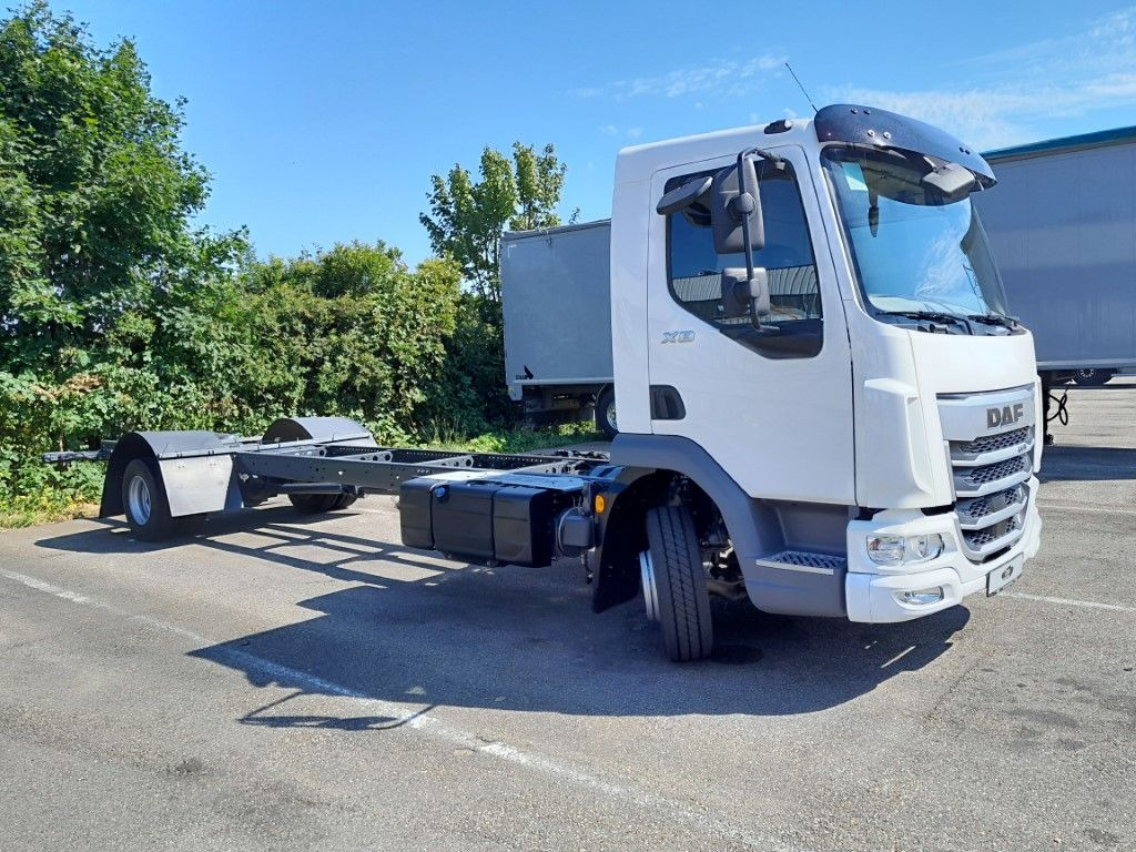 DAF FA XB 260 12t reparierter Wasserschaden - Lastbil chassis: billede 4 DAF FA XB 260 12t reparierter Wasserschaden - Lastbil chassis: billede 4