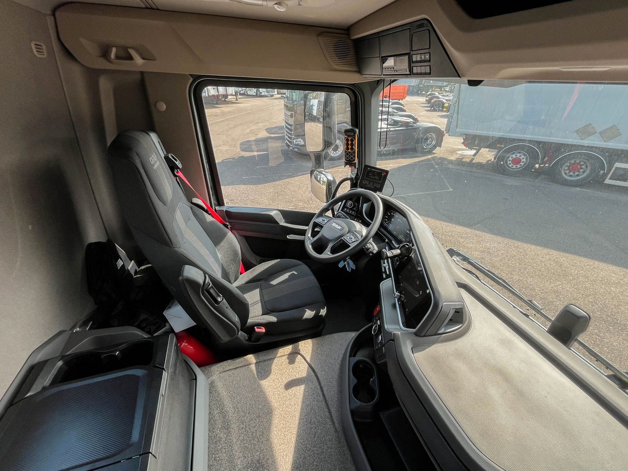 Ny Liftdumper lastbil DAF FA XD 410 VDL Absetzkipper DAF FA XD 410 VDL Absetzkipper: billede 12