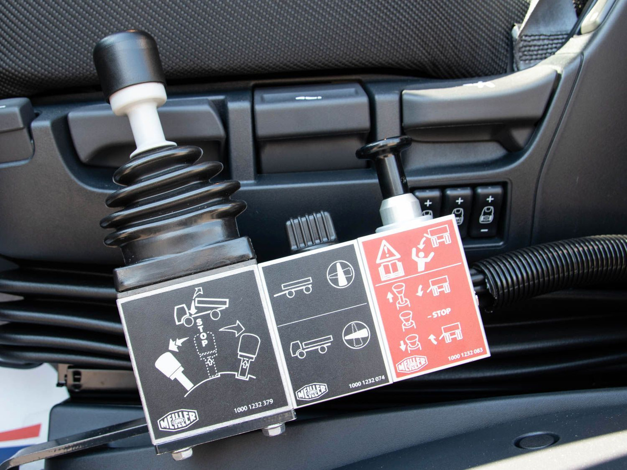 Tipvogn lastbil DAF FAT XFC 530 Meiller Trigenius D316: billede 16