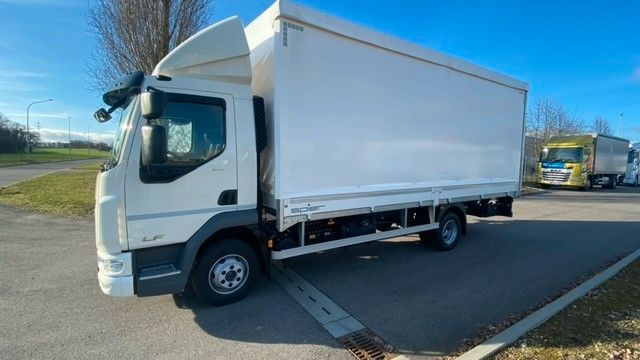 DAF LF 210 7,49t Pritsche Plane LBW - Varebil med presenning: billede 1 DAF LF 210 7,49t Pritsche Plane LBW - Varebil med presenning: billede 1