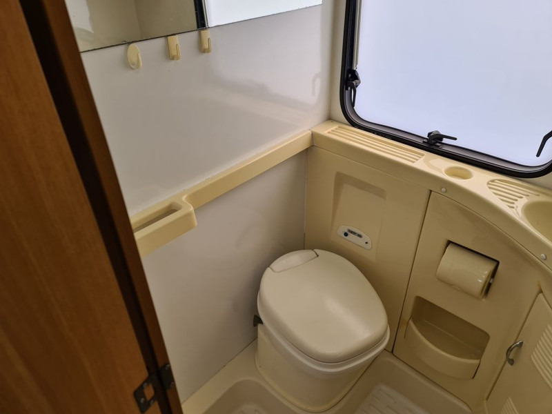 Delintegreret autocamper Ford CAMPER FORD RIMOR SPA: billede 8 Delintegreret autocamper Ford CAMPER FORD RIMOR SPA: billede 8