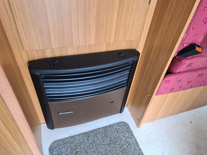 Delintegreret autocamper Ford CAMPER FORD RIMOR SPA: billede 11 Delintegreret autocamper Ford CAMPER FORD RIMOR SPA: billede 11