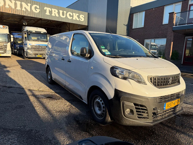 Peugeot Expert 2.0 D 104 KW 2023 BROKEN ENGINE - Små varebil: billede 1 Peugeot Expert 2.0 D 104 KW 2023 BROKEN ENGINE - Små varebil: billede 1