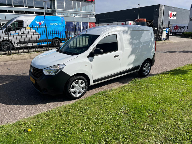 Dacia Dokker 1.5 dci 75 pk Euro 6 - Små varebil: billede 1 Dacia Dokker 1.5 dci 75 pk Euro 6 - Små varebil: billede 1