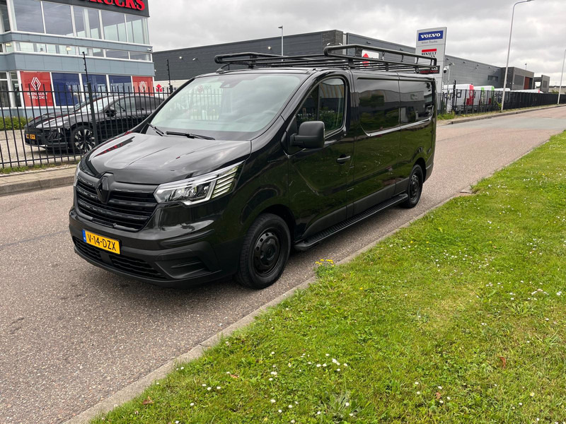 Renault Trafic Black Edition 2.0dci L2 H1, Airco, Nav, Camera - Små varebil: billede 2 Renault Trafic Black Edition 2.0dci L2 H1, Airco, Nav, Camera - Små varebil: billede 2