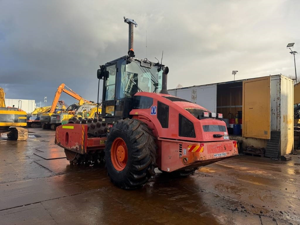 CAT CP 74 - Kompaktor: billede 3 CAT CP 74 - Kompaktor: billede 3