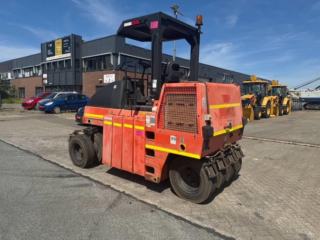 Dynapac CP 142 - Gummihjulstromle: billede 3 Dynapac CP 142 - Gummihjulstromle: billede 3