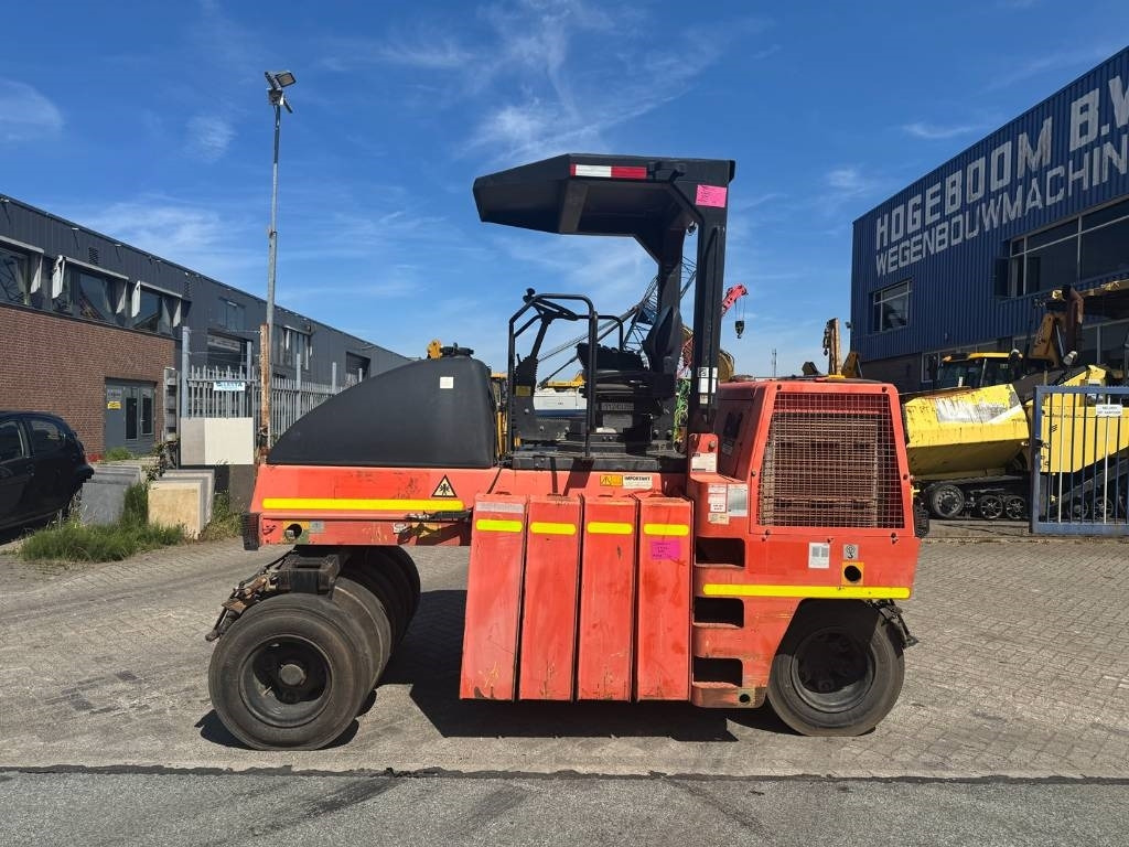 Dynapac CP 142 - Gummihjulstromle: billede 1 Dynapac CP 142 - Gummihjulstromle: billede 1