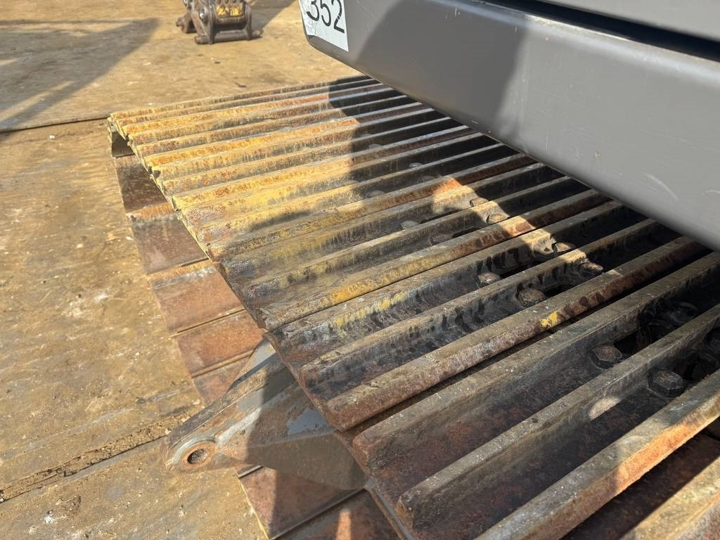 Bæltegravemaskine Volvo EC 160 EL ( 3.451 HOURS ORIGINAL ): billede 13