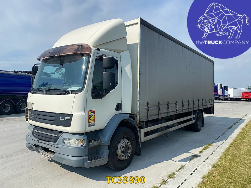 DAF LF 55 220 - Lastbil med presenning: billede 1 DAF LF 55 220 - Lastbil med presenning: billede 1