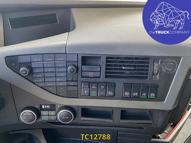 Lastbil med presenning Volvo FH 500: billede 17 Lastbil med presenning Volvo FH 500: billede 17