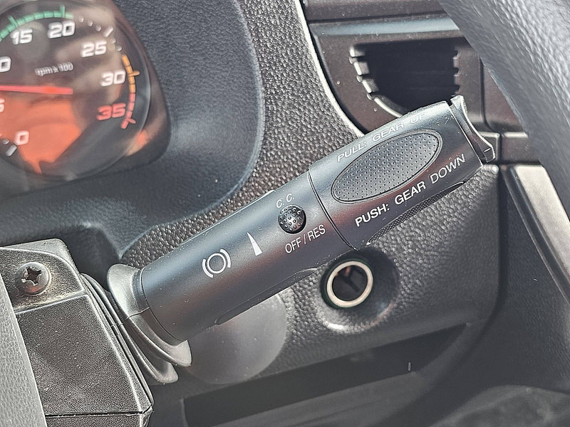 Lastbil varevogn Iveco 120E21 EUROCARGO LIFT AIRCO SIDE DOOR: billede 11 Lastbil varevogn Iveco 120E21 EUROCARGO LIFT AIRCO SIDE DOOR: billede 11