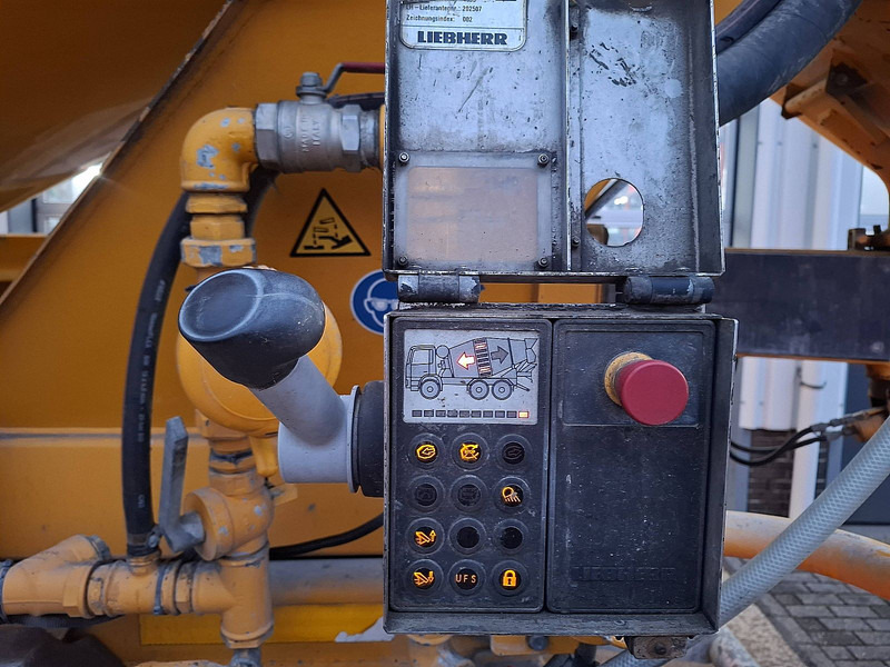 Betonbil Mercedes-Benz AROCS 3243: billede 17 Betonbil Mercedes-Benz AROCS 3243: billede 17