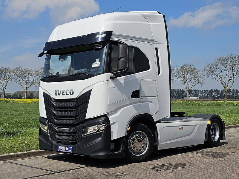 Iveco S-WAY AS440S48 NAVI FRIDGE SKIRTS - Trækker: billede 2 Iveco S-WAY AS440S48 NAVI FRIDGE SKIRTS - Trækker: billede 2