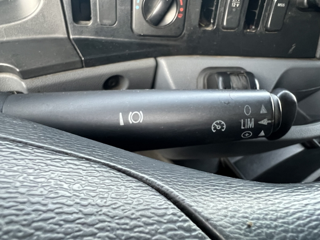 Mercedes-Benz Axor 1833 7m Koffer 2x Schwenkwand LBW Or.382'km - Til transport af drikkevarer lastbil: billede 5 Mercedes-Benz Axor 1833 7m Koffer 2x Schwenkwand LBW Or.382'km - Til transport af drikkevarer lastbil: billede 5