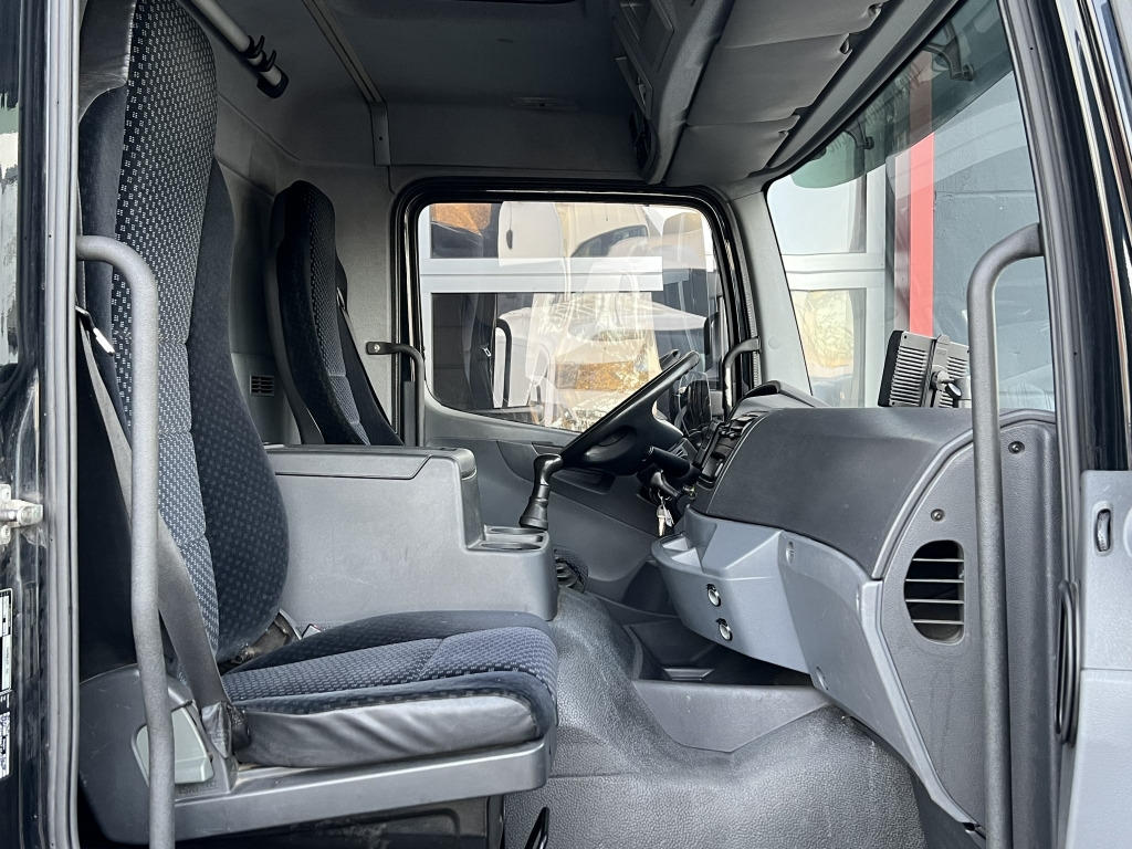 Mercedes-Benz Axor 1833 7m Koffer 2x Schwenkwand LBW Or.382'km - Til transport af drikkevarer lastbil: billede 3 Mercedes-Benz Axor 1833 7m Koffer 2x Schwenkwand LBW Or.382'km - Til transport af drikkevarer lastbil: billede 3