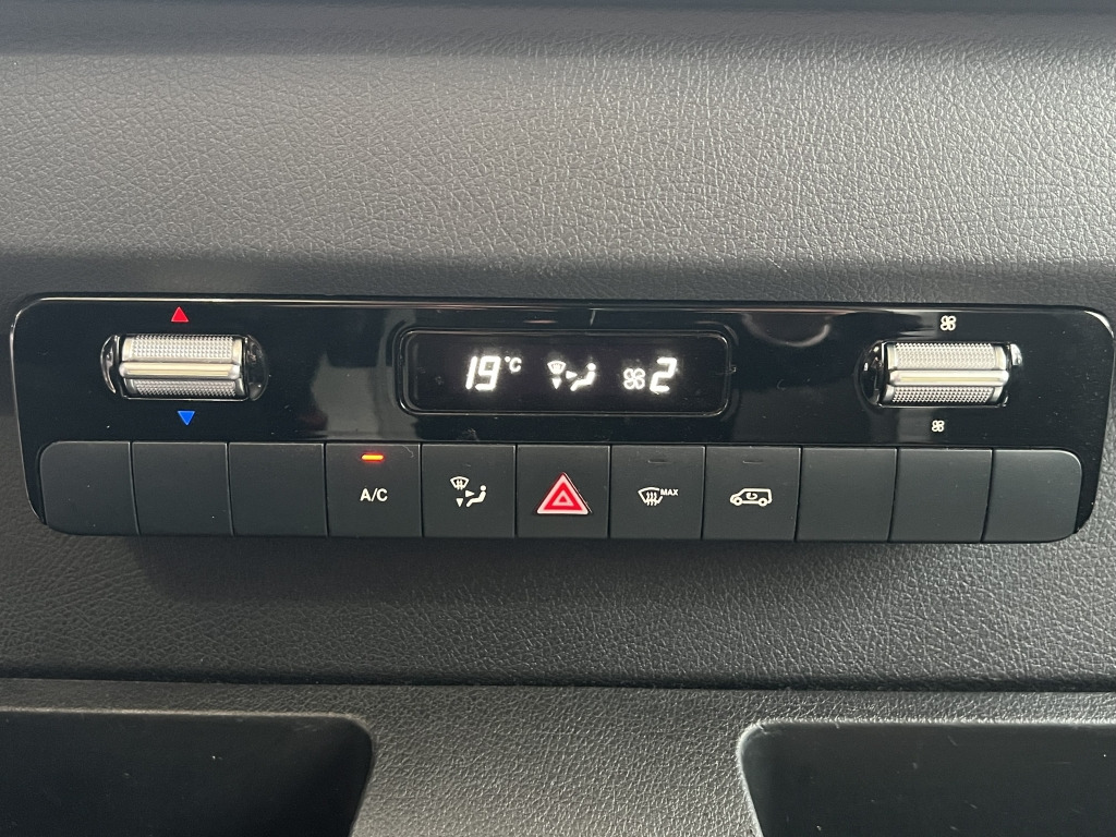 Mercedes-Benz Sprinter 315 CDI Automatik UPS-Integralkoffer - Varebil med kasse: billede 3 Mercedes-Benz Sprinter 315 CDI Automatik UPS-Integralkoffer - Varebil med kasse: billede 3