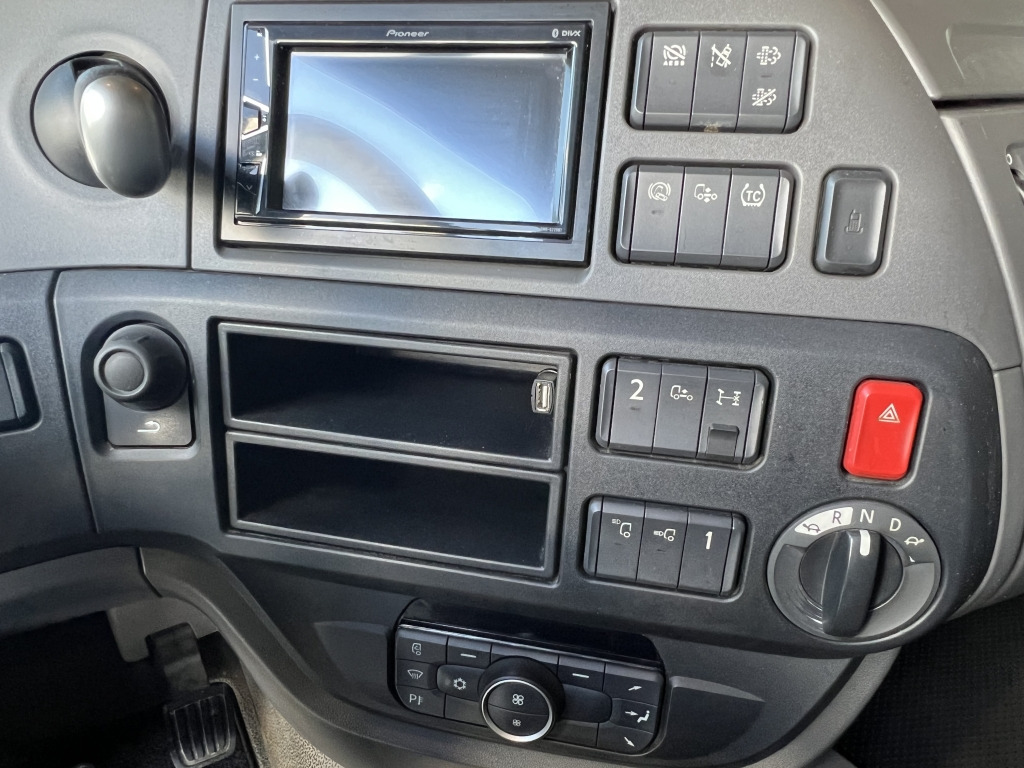 Daf XF 530 SuperSpaceCab Klima+Standklima Retarder - Trækker: billede 2 Daf XF 530 SuperSpaceCab Klima+Standklima Retarder - Trækker: billede 2