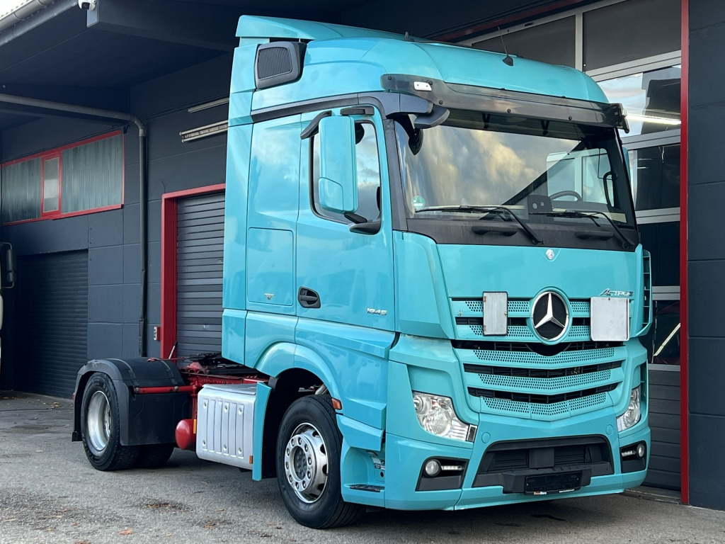 Trækker Mercedes-Benz Actros 1845 Klimaautom. Retarder 2x Nebenantrieb: billede 8 Trækker Mercedes-Benz Actros 1845 Klimaautom. Retarder 2x Nebenantrieb: billede 8