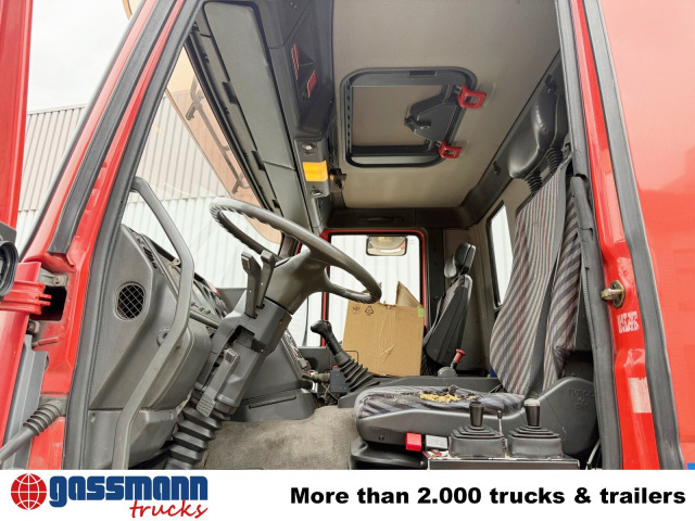 Iveco EuroTech 240E38 6x2-4, Lift-/Lenkachse, - Lastbil kroghejs, Lastbil med kran: billede 3 Iveco EuroTech 240E38 6x2-4, Lift-/Lenkachse, - Lastbil kroghejs, Lastbil med kran: billede 3