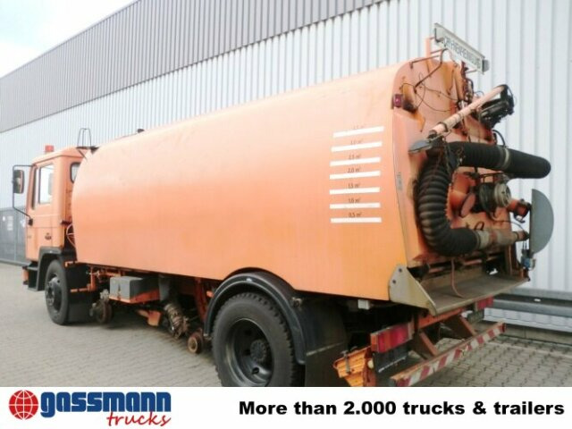 MAN M03 14.152 4x2, Schienenkehrmaschine - Fejebil: billede 5 MAN M03 14.152 4x2, Schienenkehrmaschine - Fejebil: billede 5