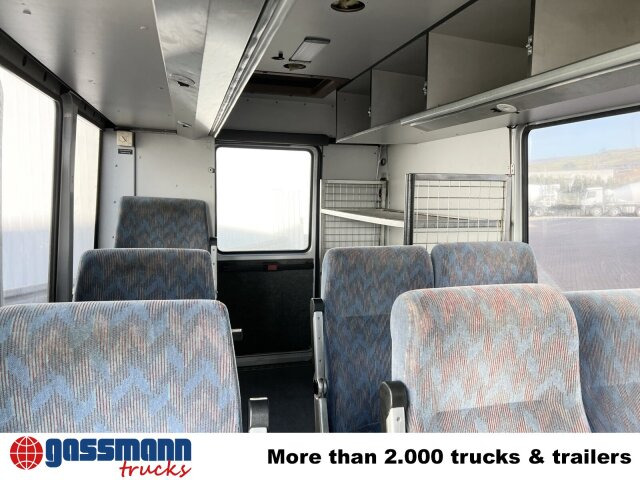 Mercedes-Benz 711 D-KA 4x2, Standklima, 11-Sitze, 2 x on stock - Minibus, Persontransport: billede 5 Mercedes-Benz 711 D-KA 4x2, Standklima, 11-Sitze, 2 x on stock - Minibus, Persontransport: billede 5