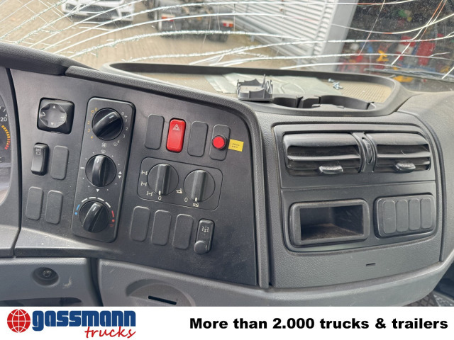 Mercedes-Benz Atego 1023 A 4x4, Einzelbereifung, Heckkran - Lastbil chassis, Lastbil med kran: billede 4 Mercedes-Benz Atego 1023 A 4x4, Einzelbereifung, Heckkran - Lastbil chassis, Lastbil med kran: billede 4