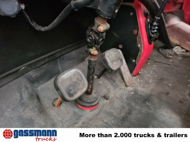 Mercedes-Benz LP 813 4x2 TLF8 Feuerwehr - Brandbil: billede 4 Mercedes-Benz LP 813 4x2 TLF8 Feuerwehr - Brandbil: billede 4