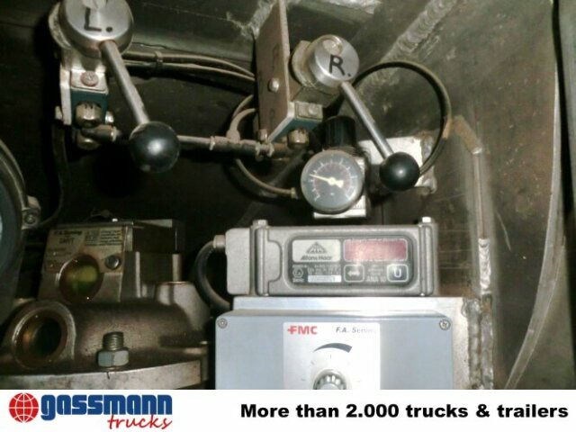 Mercedes-Benz SK 1824 L 4x2, Esterer Tankaufbau ca. 13.100l, 2 - Tankbil: billede 5 Mercedes-Benz SK 1824 L 4x2, Esterer Tankaufbau ca. 13.100l, 2 - Tankbil: billede 5