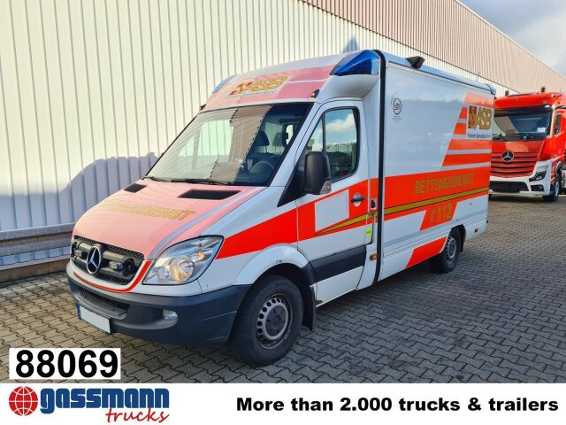 Mercedes-Benz Sprinter 316 KA 4x2, Rettungswagen - Varevogn: billede 1 Mercedes-Benz Sprinter 316 KA 4x2, Rettungswagen - Varevogn: billede 1