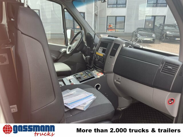 Mercedes-Benz Sprinter 516 CDI 4x2, Rettungswagen, Bi-Xenon - Varevogn: billede 5 Mercedes-Benz Sprinter 516 CDI 4x2, Rettungswagen, Bi-Xenon - Varevogn: billede 5