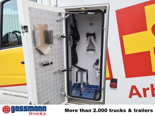 Mercedes-Benz Sprinter 516 CDI 4x2, Rettungswagen - Varevogn: billede 4 Mercedes-Benz Sprinter 516 CDI 4x2, Rettungswagen - Varevogn: billede 4