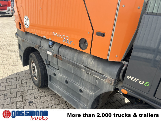 Schmidt Swingo Compact 200 4x2, Kehrmaschine - Fejebil: billede 4 Schmidt Swingo Compact 200 4x2, Kehrmaschine - Fejebil: billede 4