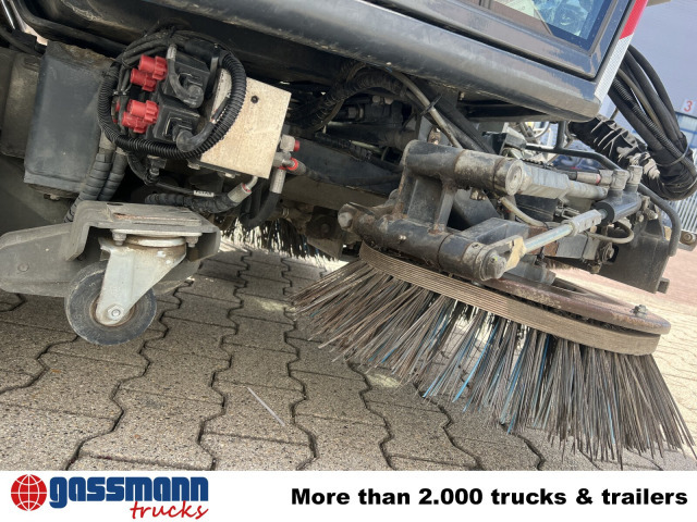 Schmidt Swingo Compact 200 4x2, Kehrmaschine - Fejebil: billede 3 Schmidt Swingo Compact 200 4x2, Kehrmaschine - Fejebil: billede 3