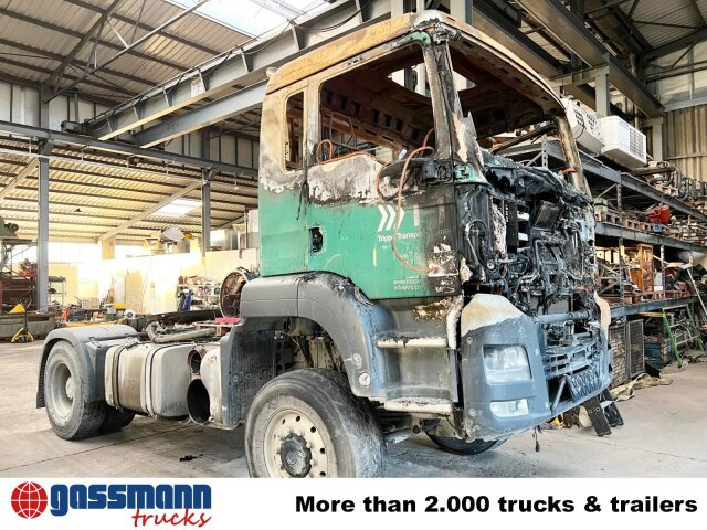 MAN TGS18.480 4x4 BLS, HINTERACHSE, BRANDSCHADEN - Trækker: billede 2 MAN TGS18.480 4x4 BLS, HINTERACHSE, BRANDSCHADEN - Trækker: billede 2