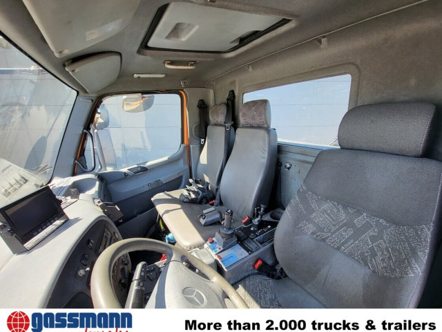 Unimog U 20 4x4, Zapfwelle, Kran Hiab 022D-3 HiDuo, - Varebil: billede 2 Unimog U 20 4x4, Zapfwelle, Kran Hiab 022D-3 HiDuo, - Varebil: billede 2