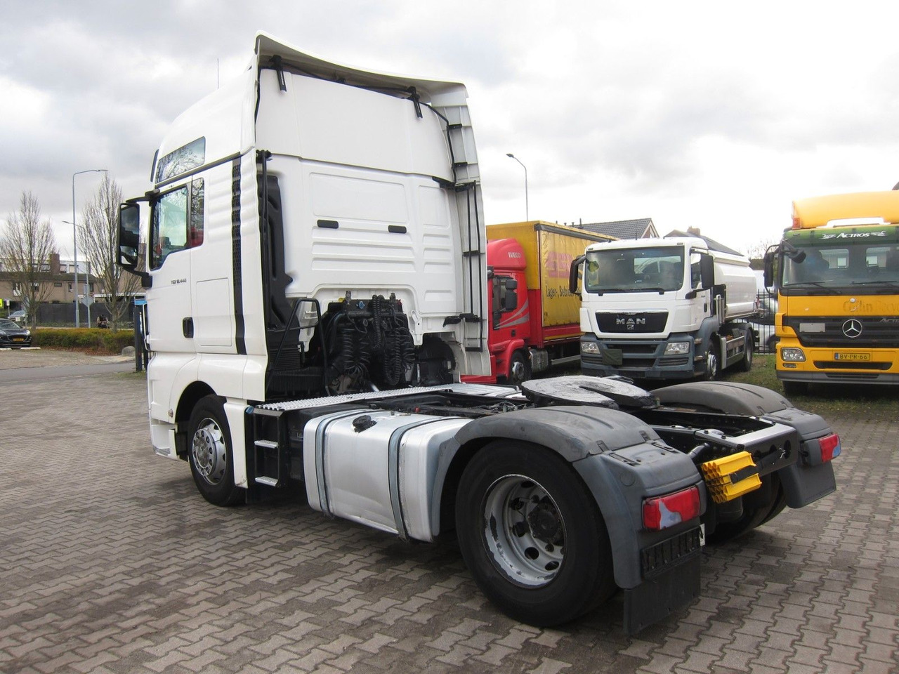 MAN TGX 18 440 XXL Retarder 730tkm 2xTank - Trækker: billede 4 MAN TGX 18 440 XXL Retarder 730tkm 2xTank - Trækker: billede 4