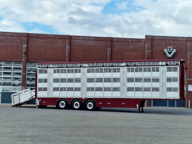 Ny Veetransport sættevogn Pezzaioli New - 3 deck livestock 100M2 - Water & Ventilation - Lifting floors - Lifting roof - NEW 2025: billede 8 Ny Veetransport sættevogn Pezzaioli New - 3 deck livestock 100M2 - Water & Ventilation - Lifting floors - Lifting roof - NEW 2025: billede 8
