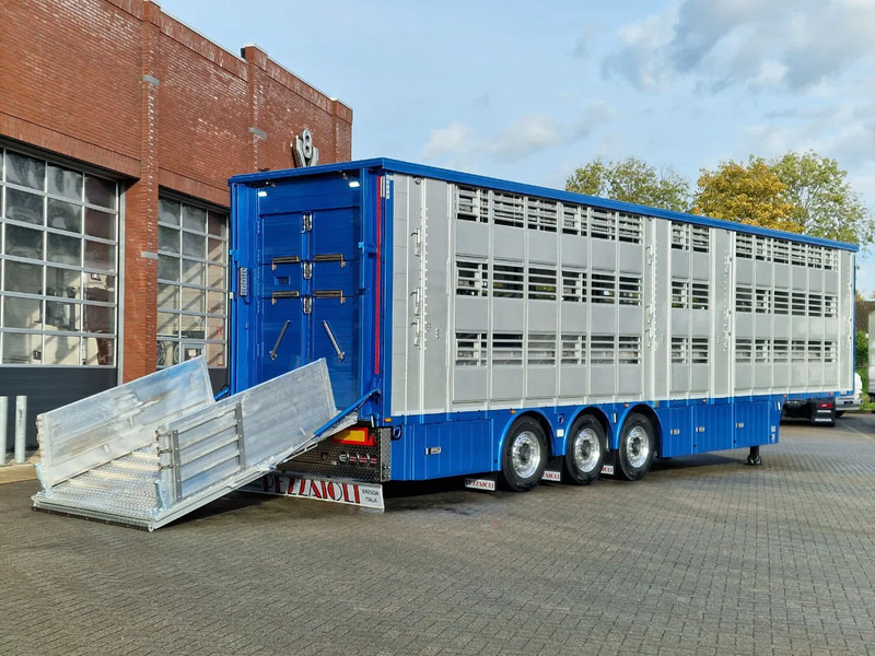 Ny Veetransport sættevogn Pezzaioli New 3 stock livestock trailer 95.4M2 - Water & Ventilation - Lifting floors - Lifting roof - Lift axle: billede 10 Ny Veetransport sættevogn Pezzaioli New 3 stock livestock trailer 95.4M2 - Water & Ventilation - Lifting floors - Lifting roof - Lift axle: billede 10