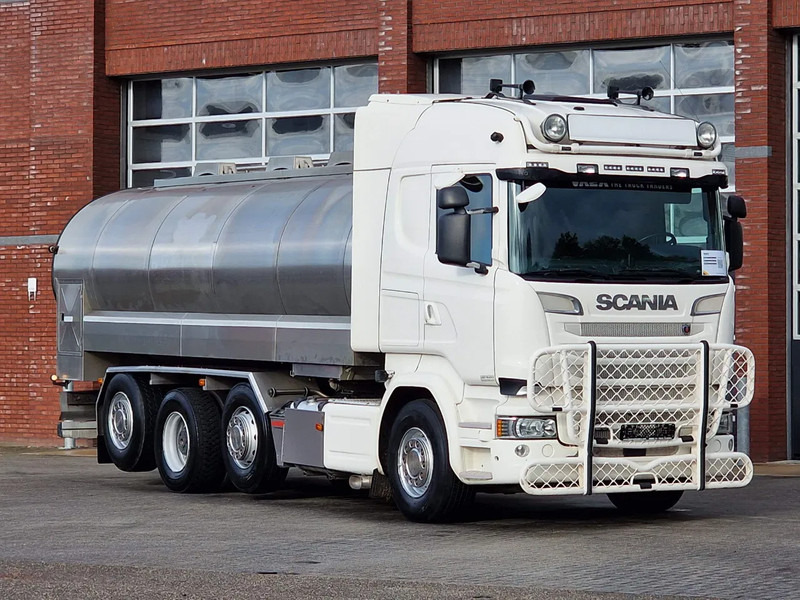 Scania R520 V8 8x2*4 - Tank - 19.000L - 4 compartments - Pump and counter - Retarder - Tankbil: billede 1 Scania R520 V8 8x2*4 - Tank - 19.000L - 4 compartments - Pump and counter - Retarder - Tankbil: billede 1