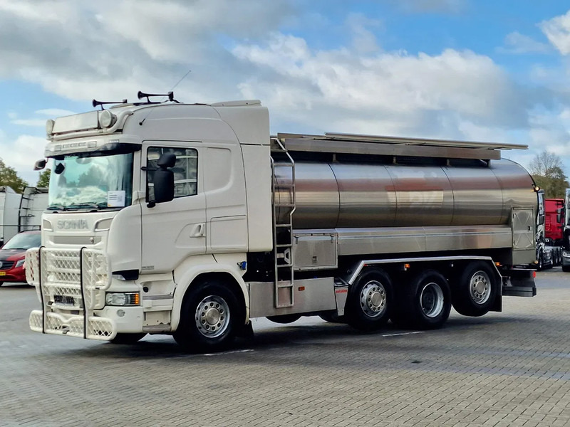 Scania R520 V8 8x2*4 - Tank - 19.000L - 4 compartments - Pump and counter - Retarder - Tankbil: billede 3 Scania R520 V8 8x2*4 - Tank - 19.000L - 4 compartments - Pump and counter - Retarder - Tankbil: billede 3