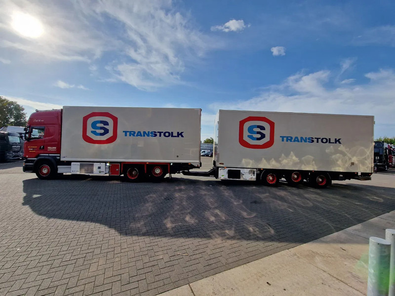 Scania R580 Topline 6x2*4 Frigo + Burg trailer - Retarder - Steering axle - Night clima - Kølevogn lastbil: billede 4 Scania R580 Topline 6x2*4 Frigo + Burg trailer - Retarder - Steering axle - Night clima - Kølevogn lastbil: billede 4