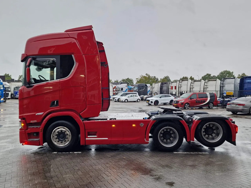 Scania R580 V8 NGS Highline 6x2 - Retarder - Leather - Full air - 3.15 WB - Navi - Led - No EGR - Trækker: billede 4 Scania R580 V8 NGS Highline 6x2 - Retarder - Leather - Full air - 3.15 WB - Navi - Led - No EGR - Trækker: billede 4