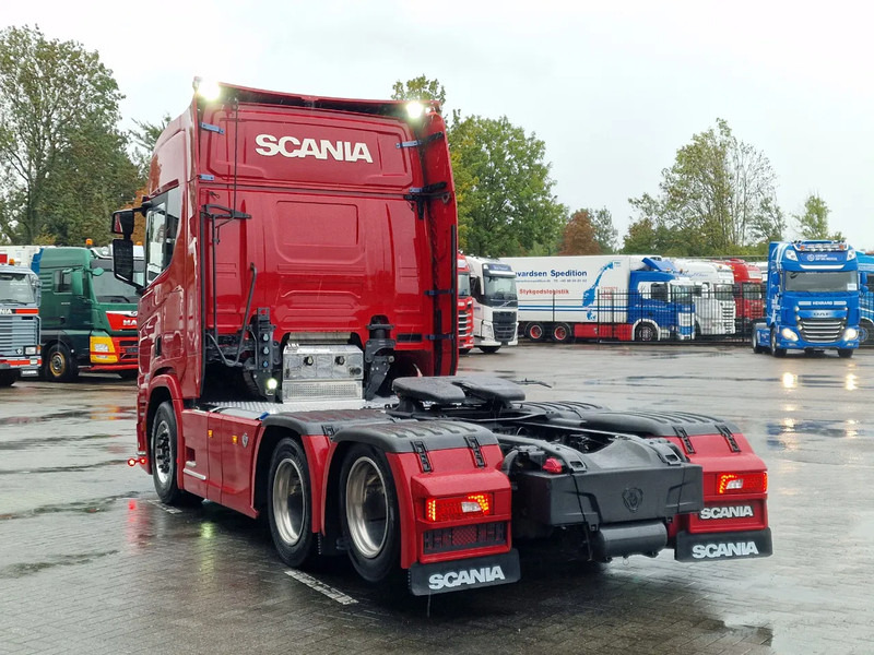Scania R580 V8 NGS Highline 6x2 - Retarder - Leather - Full air - 3.15 WB - Navi - Led - No EGR - Trækker: billede 5 Scania R580 V8 NGS Highline 6x2 - Retarder - Leather - Full air - 3.15 WB - Navi - Led - No EGR - Trækker: billede 5